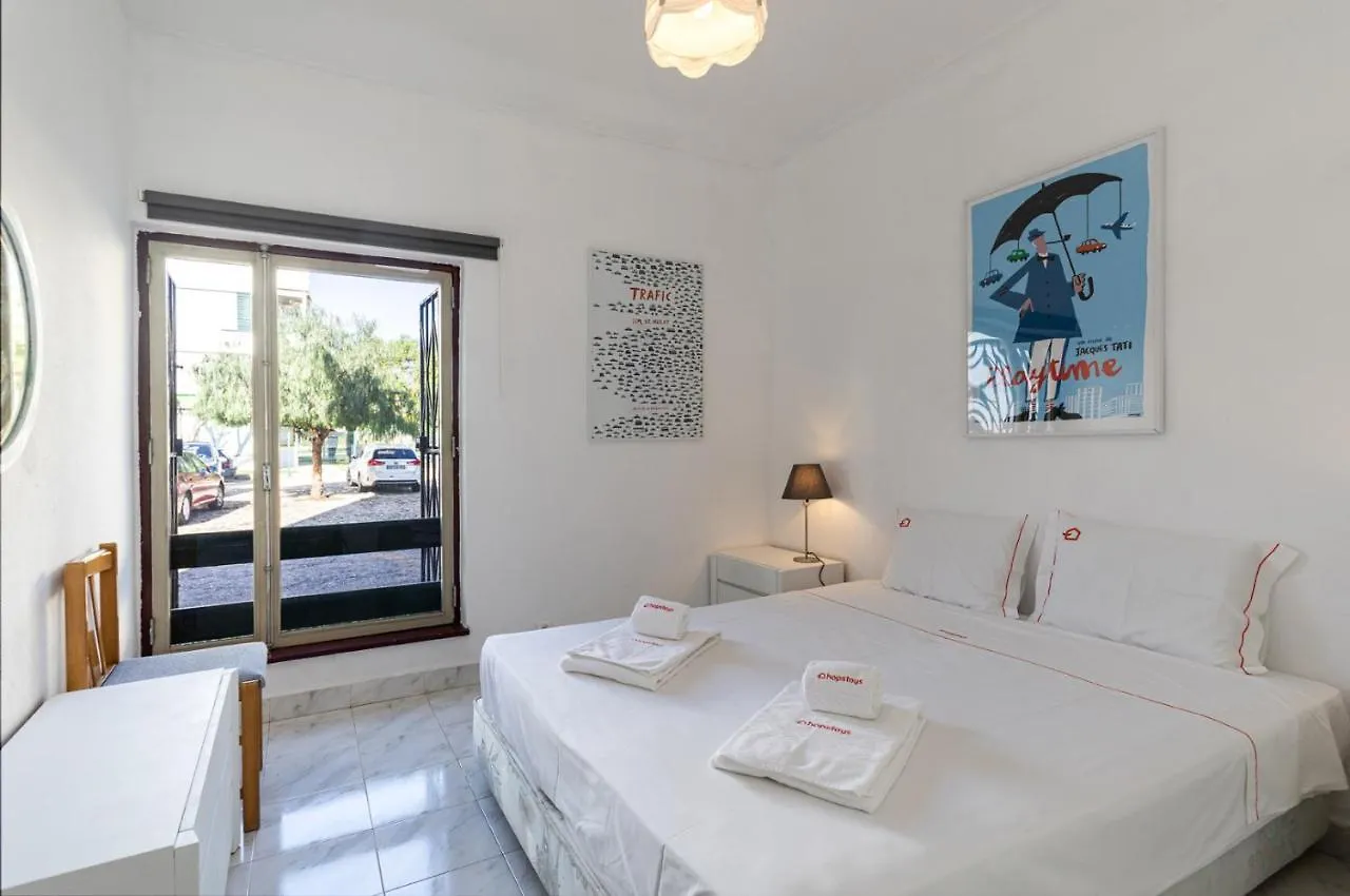 Hopstays - Vilamoura Aldeia Do Mar Quarteira 0*,  Portugal